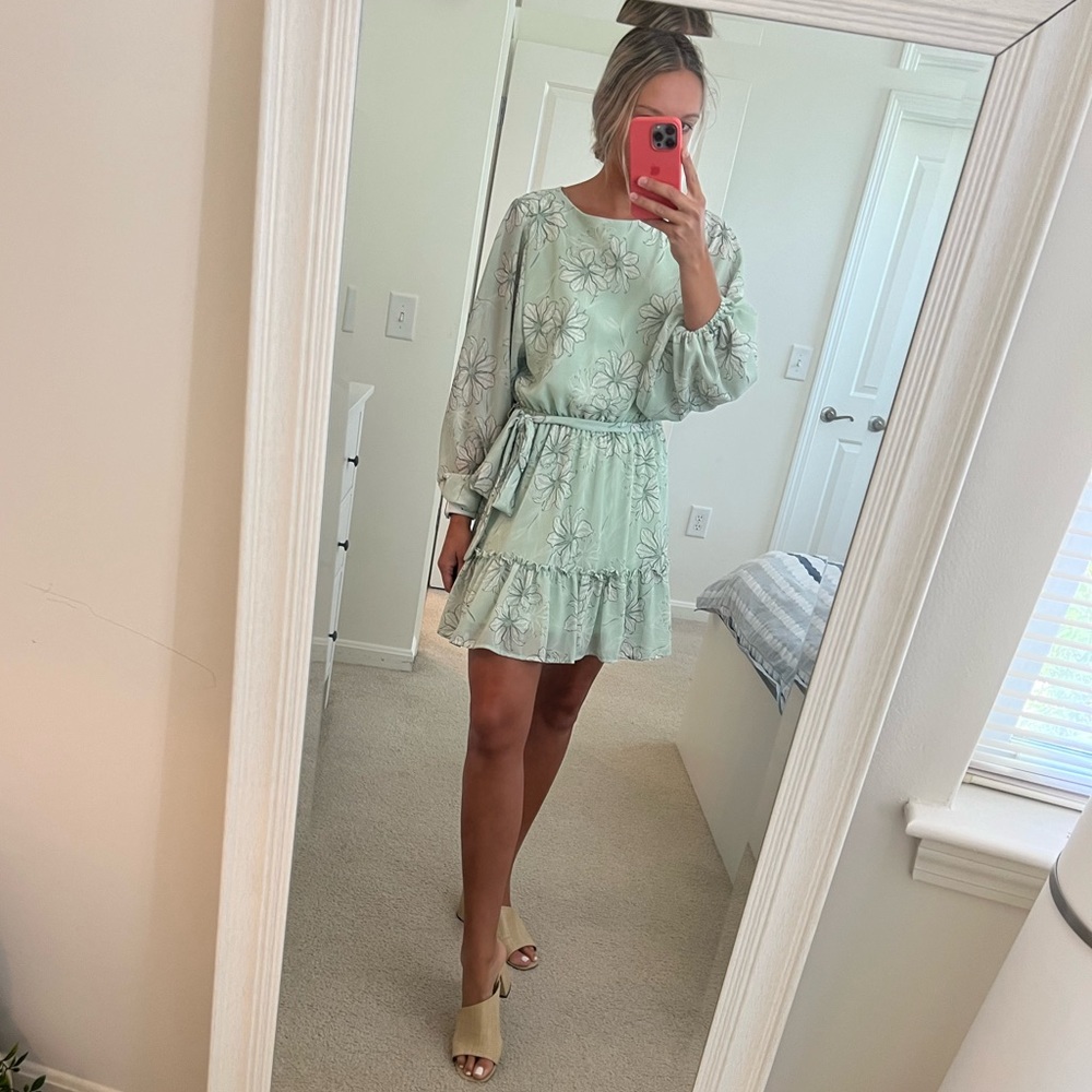 Flying Tomato Sleeve Dress, size S